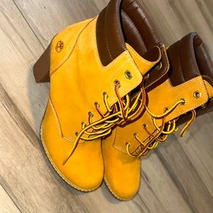 Timberland high heel boots, size 6.5 , only worn once